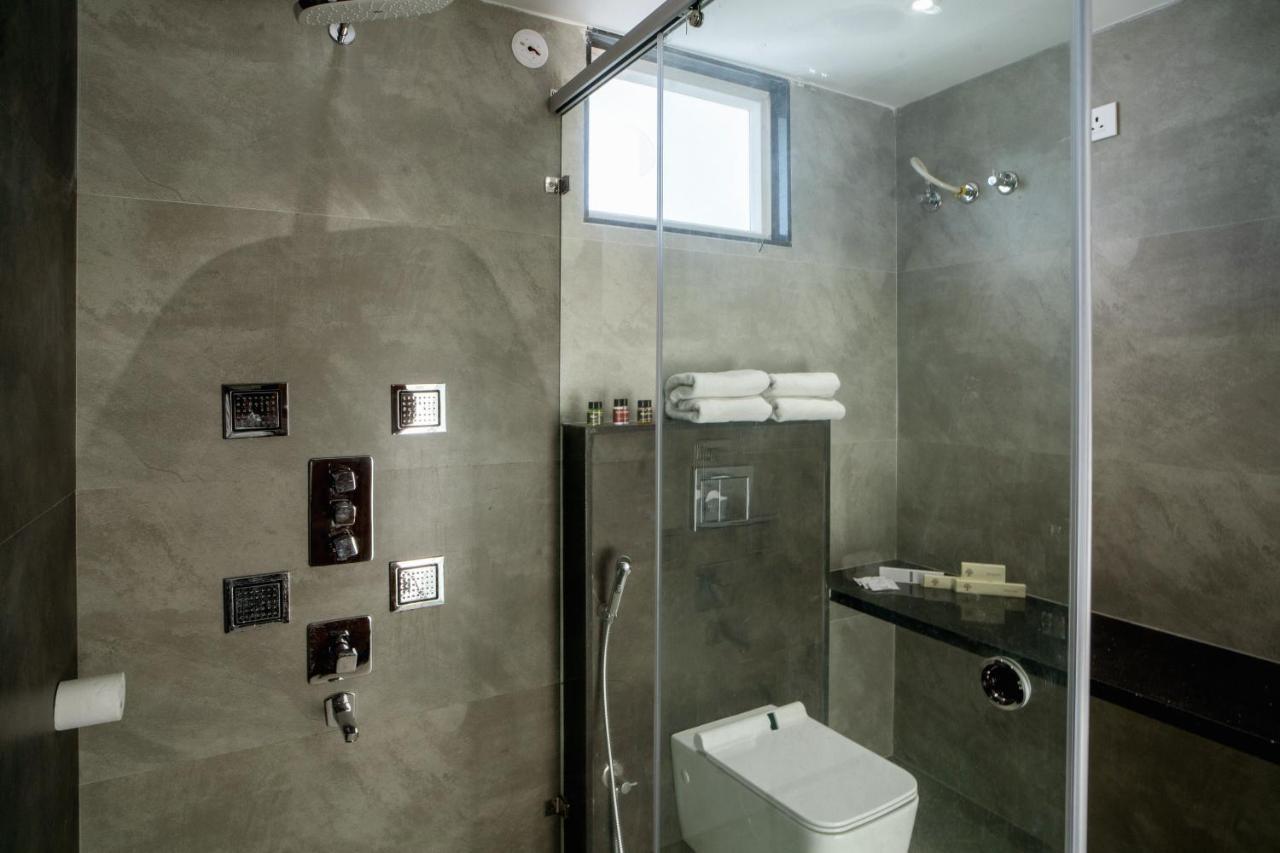 The Mangal View Residency - A Luxury Boutique Business Hotel Udaipur Buitenkant foto