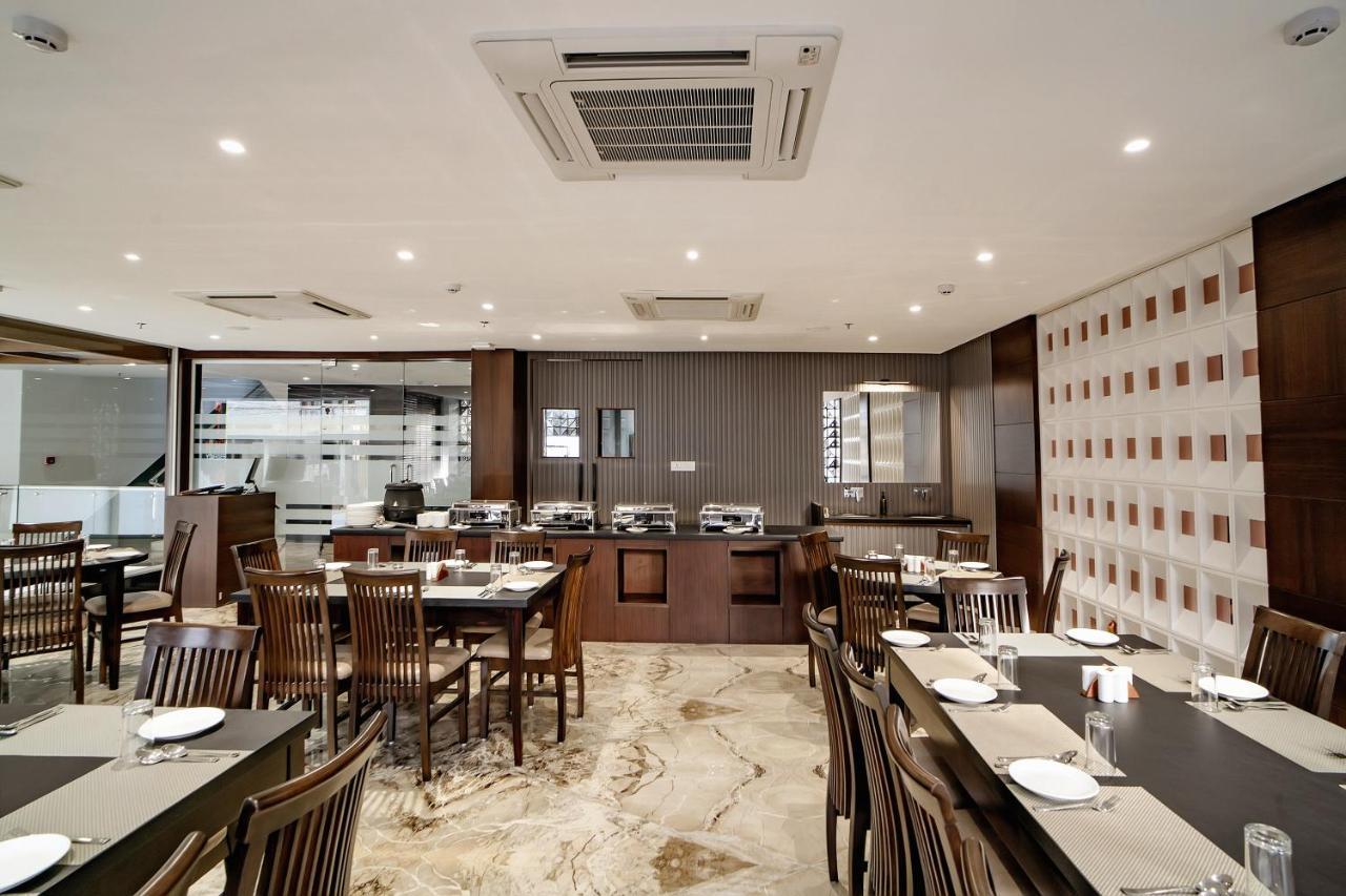 The Mangal View Residency - A Luxury Boutique Business Hotel Udaipur Buitenkant foto