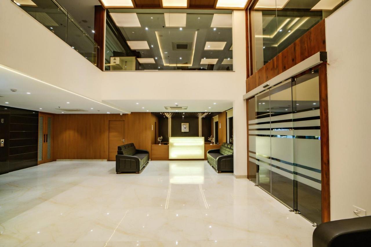 The Mangal View Residency - A Luxury Boutique Business Hotel Udaipur Buitenkant foto
