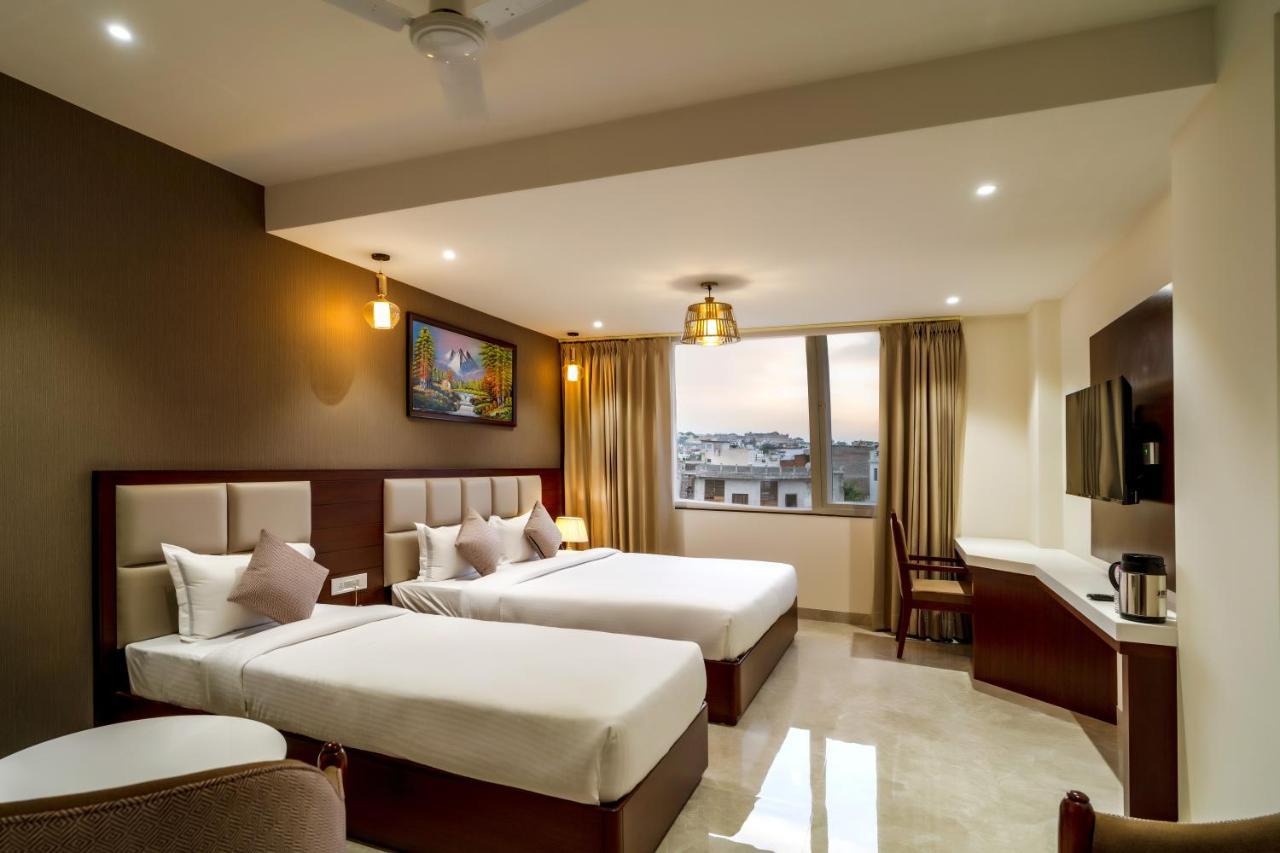 The Mangal View Residency - A Luxury Boutique Business Hotel Udaipur Buitenkant foto